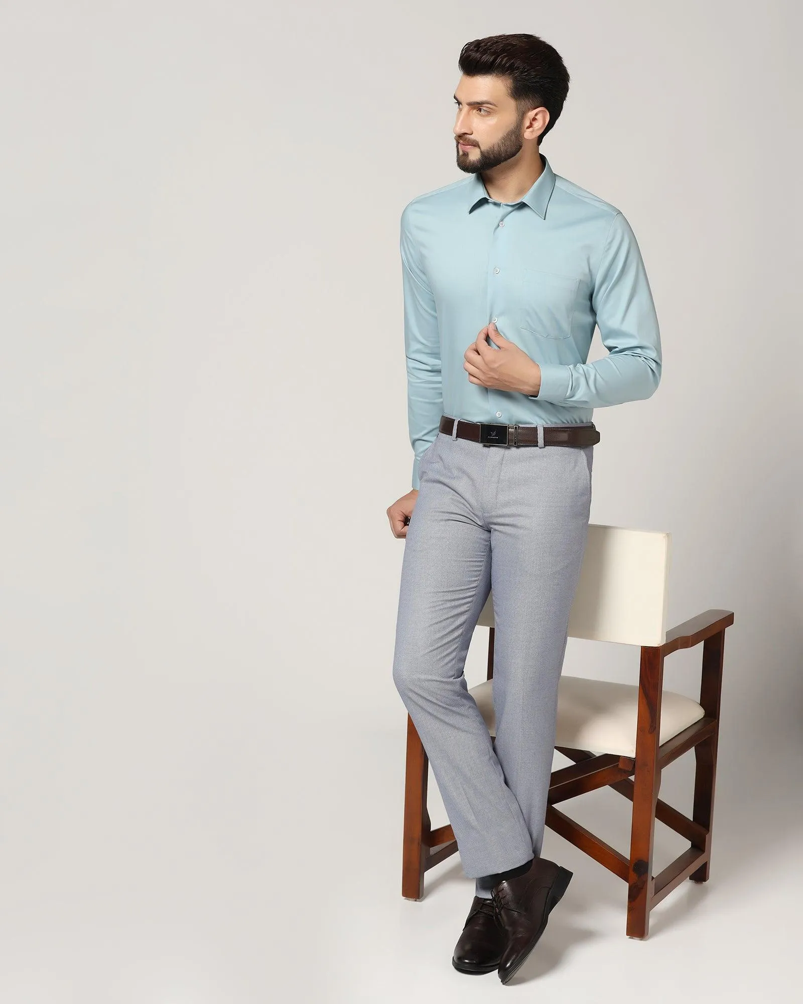 Slim fit B-91 Formal Blue Textured Trouser - Hoop