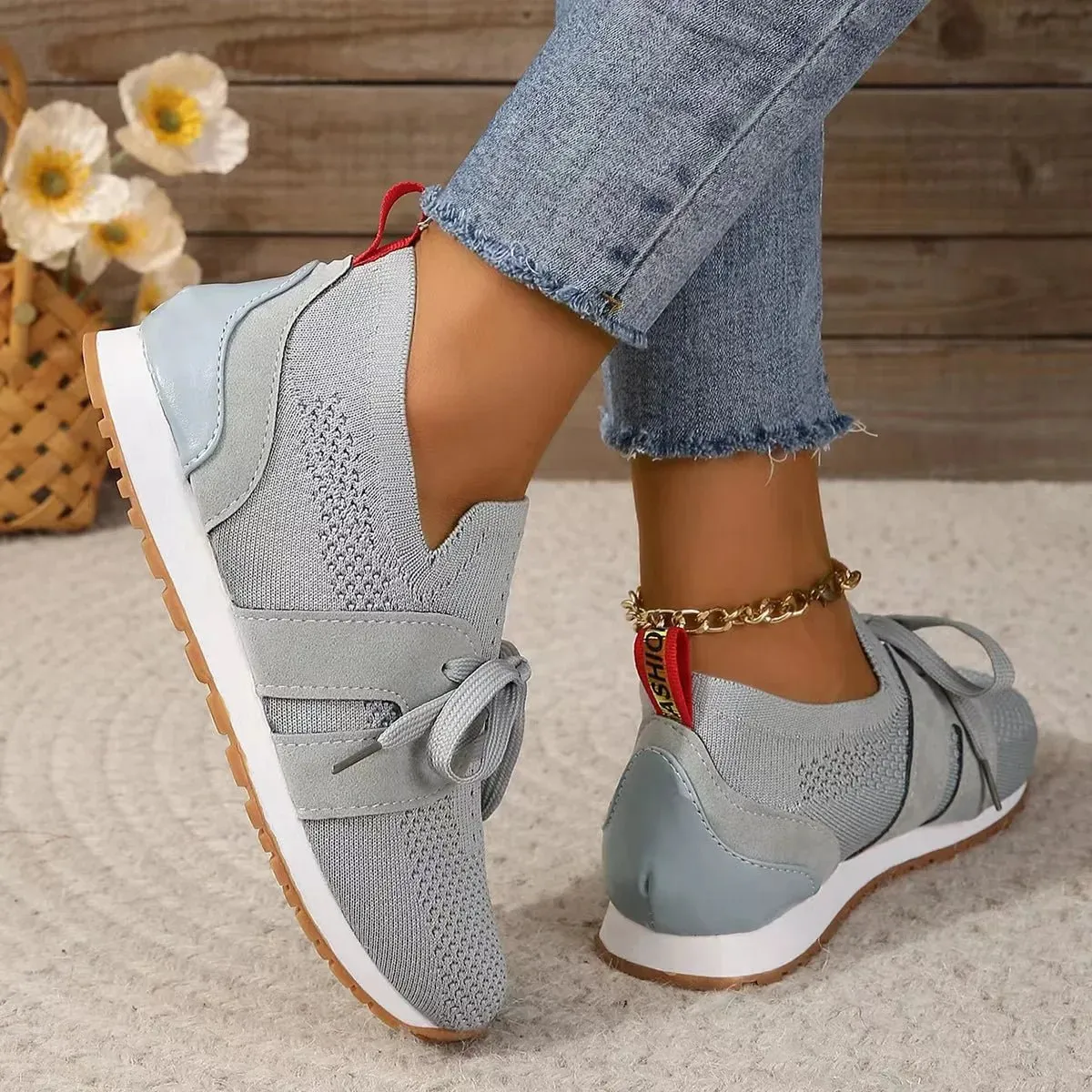 Stylish Mesh Sneakers with Bow